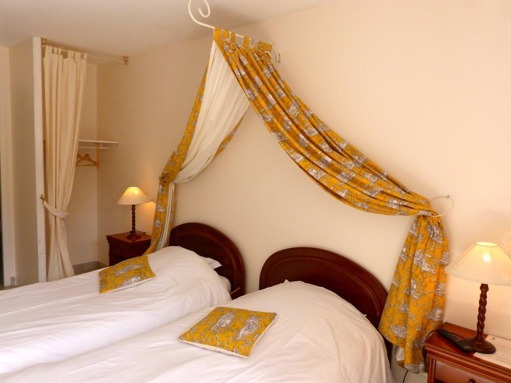 Anjou Golf And Country Club Hotel Champigné Quarto foto