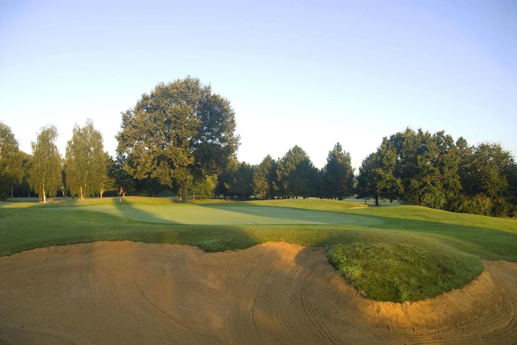 Anjou Golf And Country Club Hotel Champigné Exterior foto